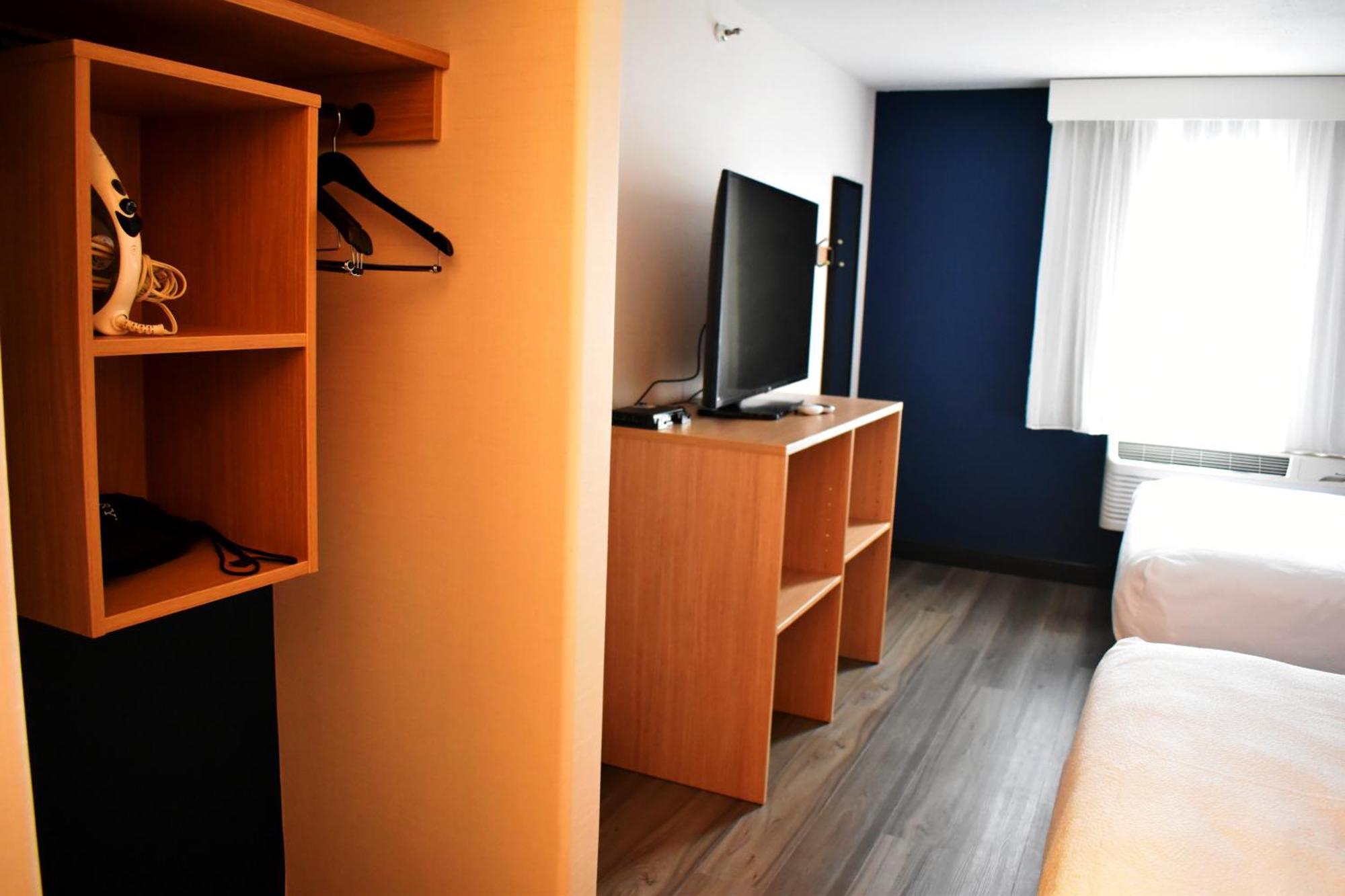 เบสท์ เวสเทิร์น พลัส เอ็คเซคคูทีฟ สวีทส์ Hotel แอลบูเคอร์คี ภายนอก รูปภาพ